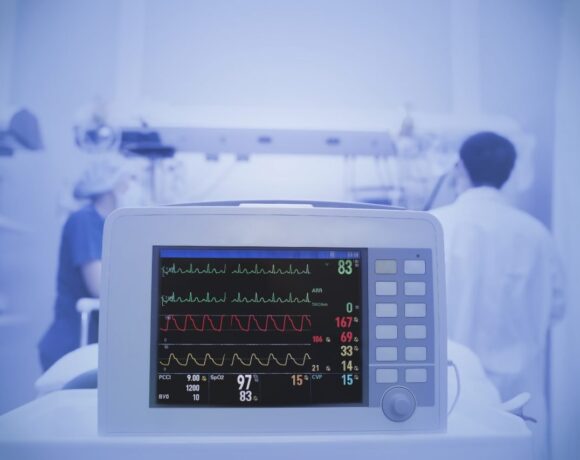 Έκκληση των πανεπιστημιακών νοσοκομείων της Ευρώπης να μείνουν ανοιχτά τα σύνορα