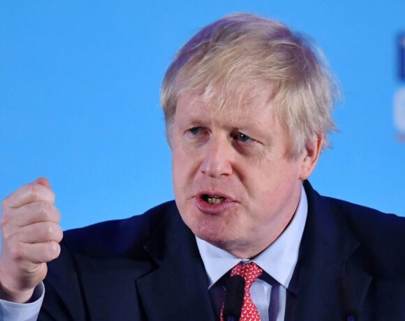 Απαγόρευση κυκλοφορίας ανακοίνωσε ο Μπόρις Τζόνσον