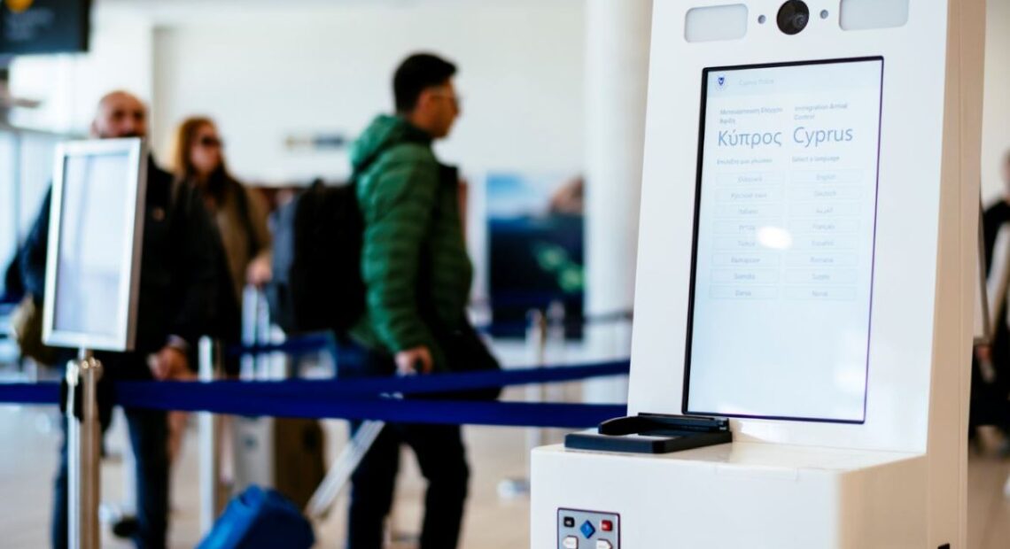 Ειδική πτήση για επαναπατρισμό Ελλήνων πολιτών από την Κύπρο