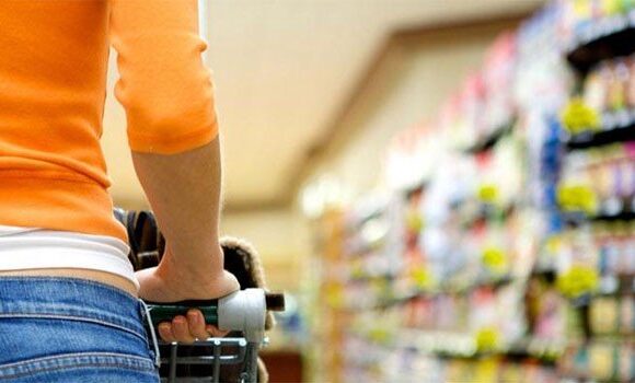 Η ΠΝΠ για τη λειτουργία σούπερ μάρκετ καθημερινές και Κυριακές 