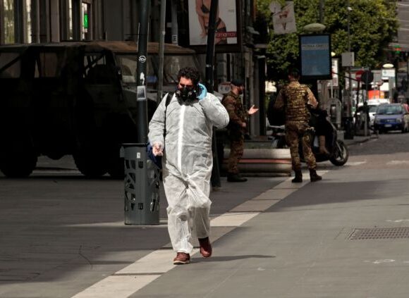 Ιταλία : Ξεκίνησαν στη Νάπολη τα κατ΄οίκον τεστ ανίχνευσης κοροναϊού