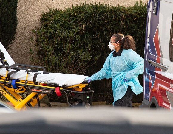 Κοροναϊός : 10.000 δωμάτια ξενοδοχείων και φοιτητικών εστιών στη Ν