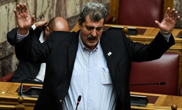 Κορονοϊός: Ο Πολάκης ζητά να πάει εθελοντικά στην ομάδα του ΕΚΑΒ ΕΚΕΠΥ