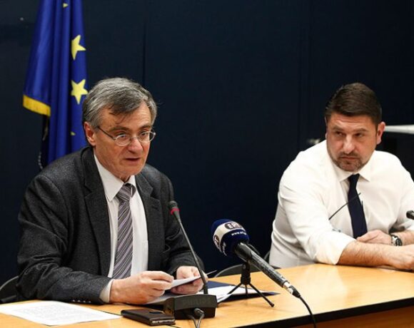 Κορωνοϊός: 82 τα νέα κρούσματα στην Ελλάδα – 49 οι νεκροί
