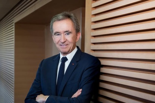 Μπερνάρ Αρνό: Παραγγέλνει 40 εκατ