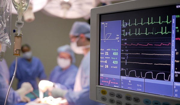 Συγκλονίζει γιατρός νοσοκομείου στην Ελλάδα: Ο μεγαλύτερος μου φόβος είναι να χρειαστεί να επιλέξω ποιος θα ζήσει και ποιος θα πεθάνει