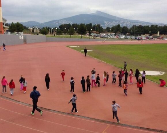 Σφραγίζεται το προπονητήριο του Ολυμπιακού χωριού λόγω συνωστισμού!