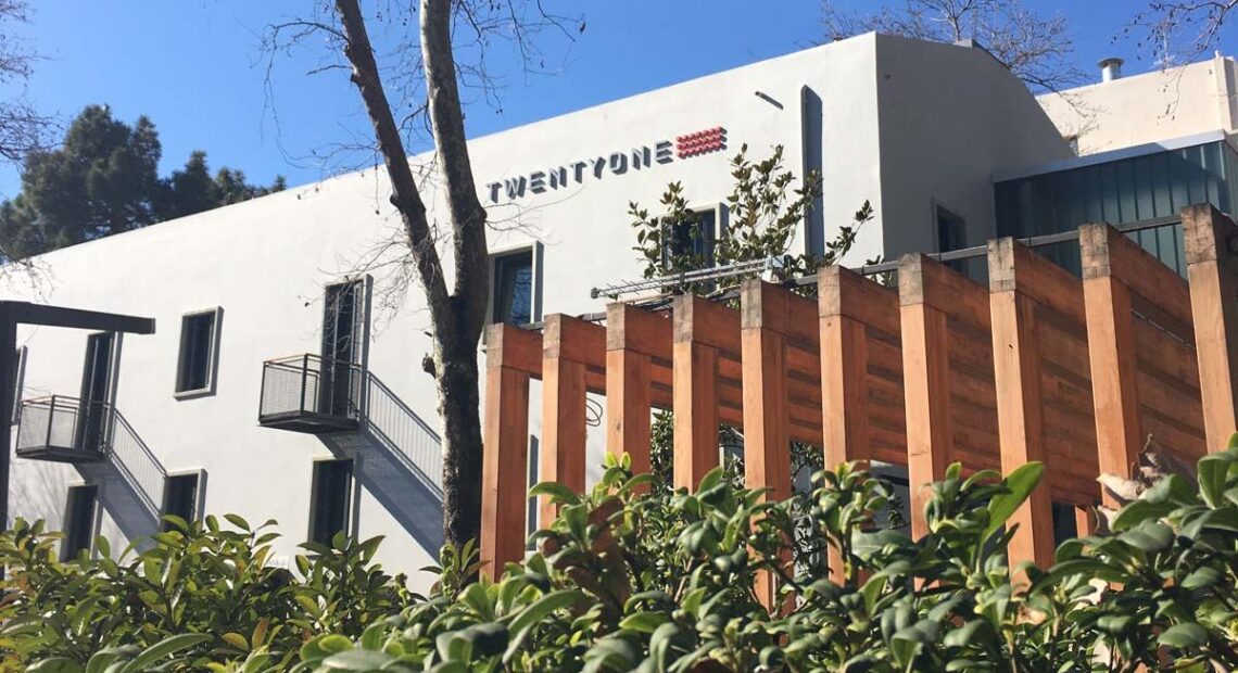 Covid 19: Η τελική λίστα με τα ξενοδοχεία που θα λειτουργούν ανα περιφέρεια