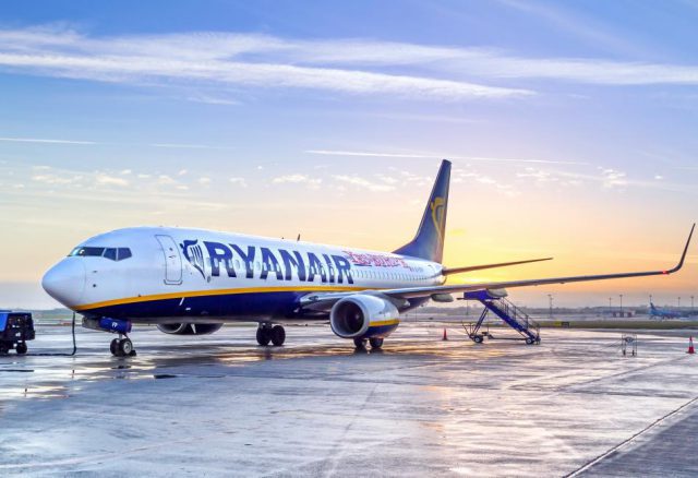 Ryanair: Πιθανή η καθήλωση των αεροσκαφών μέχρι και τον Ιούνιο