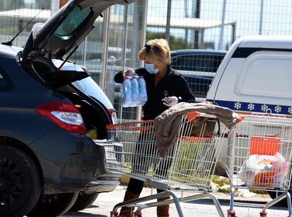 Aλλάζει από το Σάββατο το ωράριο λειτουργίας των σούπερ μάρκετ