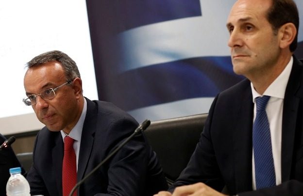 «Δώρο» ο φόρος στα ενοίκια που κουρεύτηκαν και νέα μέτρα