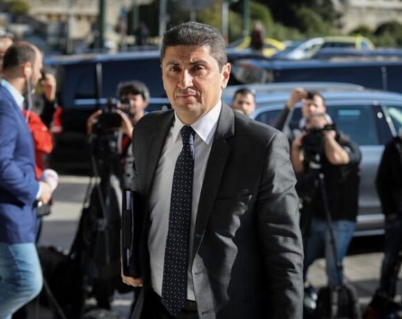 Η νέα τηλεδιάσκεψη για την επανεκκίνηση και οι ενστάσεις