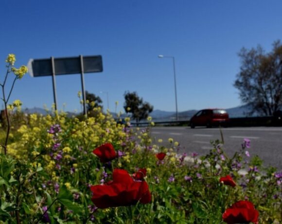 Καιρός: Βελτίωση τη Μεγάλη Πέμπτη, σημαντική άνοδος της θερμοκρασίας από τη Μεγάλη Παρασκευή