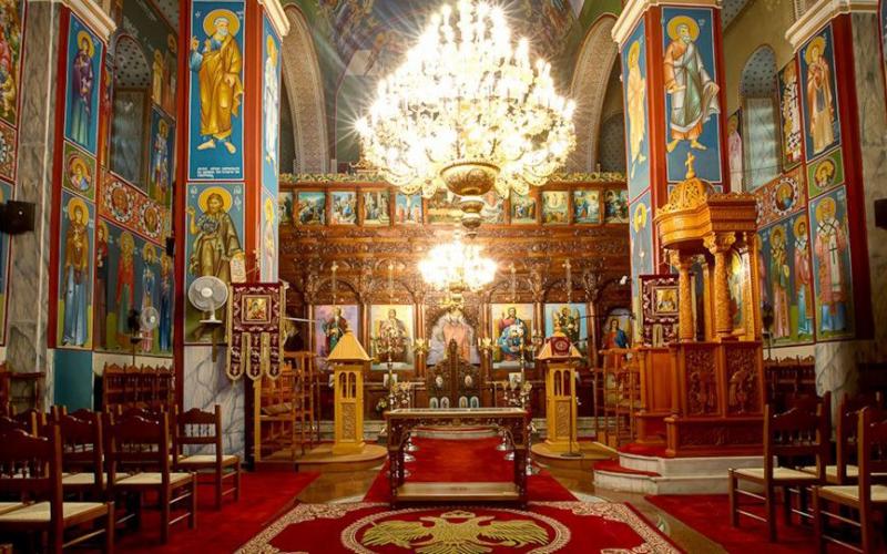 Κεκλεισμένων των θυρών οι Ακολουθίες το Πάσχα