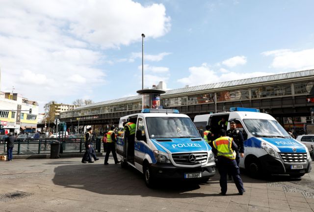 Κοροναϊός: Αποδίδουν τα μέτρα στη Γερμανία – Επιβραδύνεται η εξάπλωση του ιού