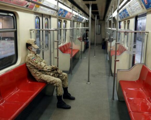 Κοροναϊός – Ιράν: 3.296 θάνατοι και 53