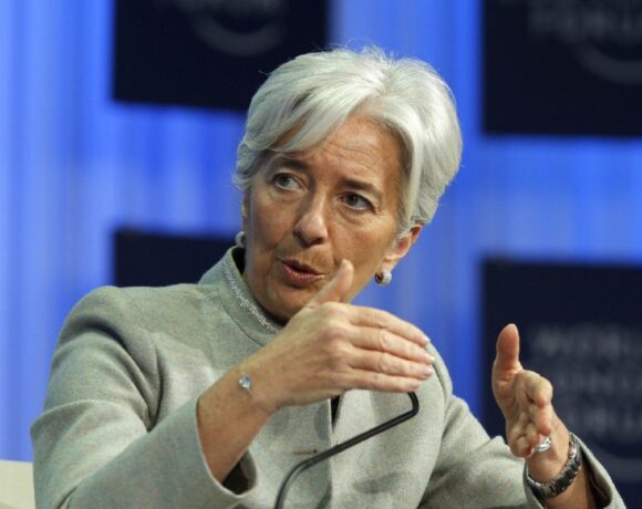 Λαγκάρντ: Παράνομη η αγορά χρέους απ’ ευθείας από τις κυβερνήσεις