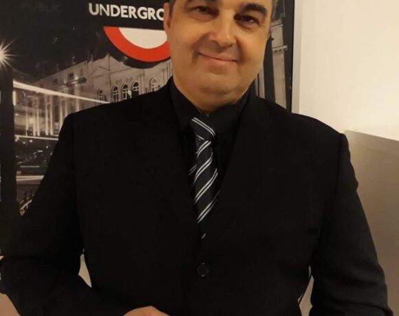 Με τις ευχές μόνο δεν γίνεται τίποτα