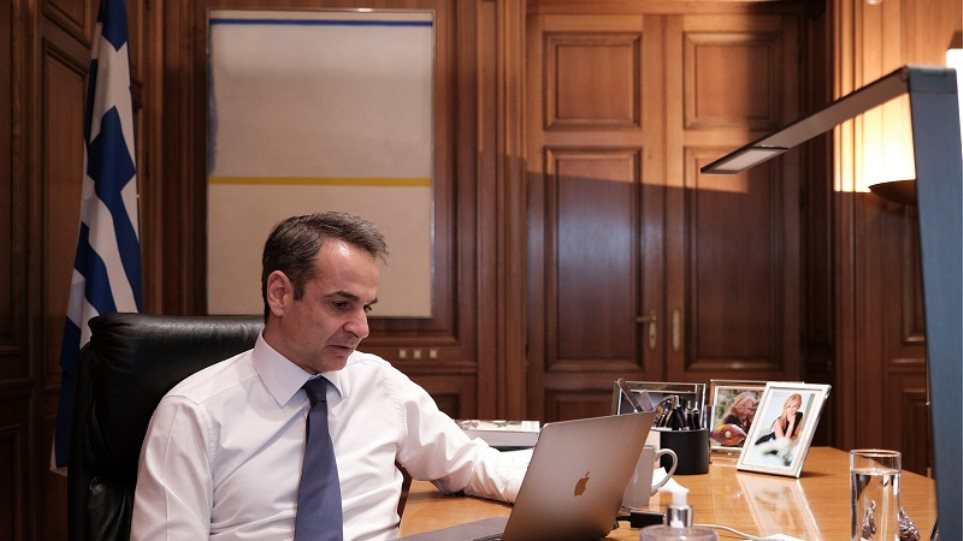 Μητσοτάκης: Αυτό το Πάσχα θα το θυμόμαστε ως το Πάσχα της αγάπης, αλλά και της ευθύνης