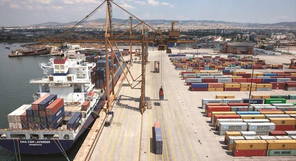 ΟΛΘ: Πέντε μνηστήρες για την 6η προβλήτα του λιμένα Θεσσαλονίκης ύψους 130 εκ