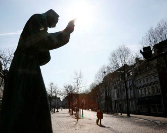 Ολλανδία : 134 νεκροί μέσα σε μια μέρα – Πάνω από 1