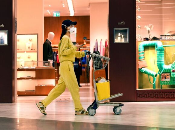 Ολλανδία : 234 νέοι θάνατοι 19