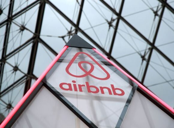 Πλήγμα για το Aribnb μετά το δικαστήριο για την προστασία της μακροχρόνιας στέγασης