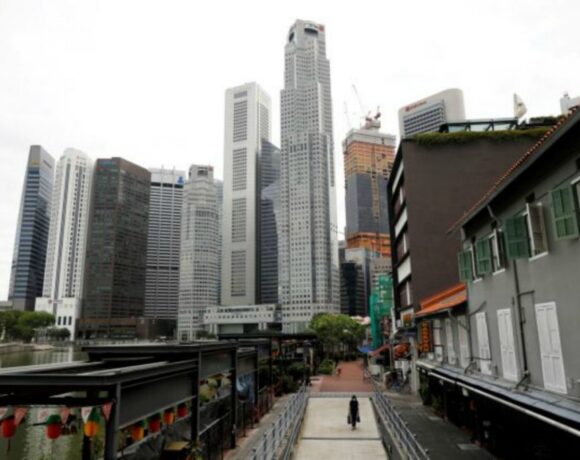 Σιγκαπούρη : Απαγορεύτηκαν όλες οι κοινωνικές συναντήσεις