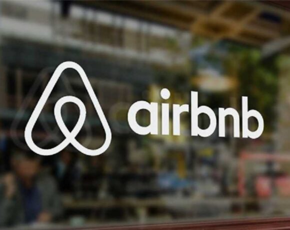 Συνεργασία Airbnb με ΕΟΔΥ: Στέγαση σε όσους βρίσκονται στην πρώτη γραμμή