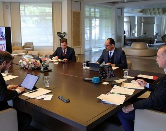 Συνεχίζει τις προκλήσεις ο Ερντογάν: «Η Τουρκία θα συνεχίσει να χαλάει τα παιχνίδια στην Αν