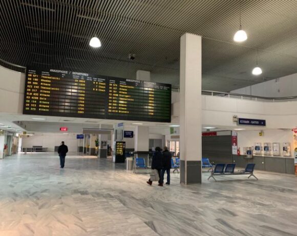 Τι λέει ο τουριστικός πράκτορας…