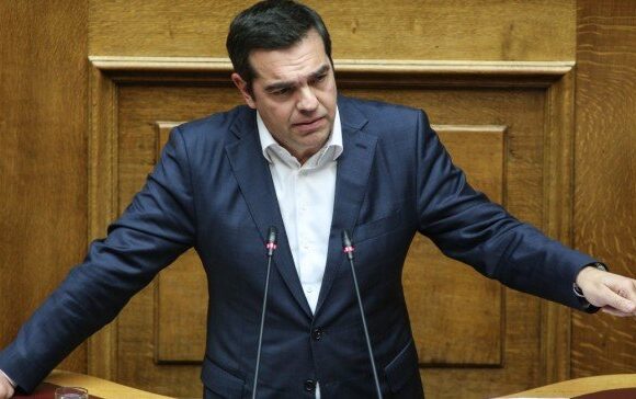 Τσίπρας σε Μητσοτάκη: Αυτούς που σήμερα λέτε ήρωες τους θεωρούσατε περιττούς δημοσίους υπαλλήλους