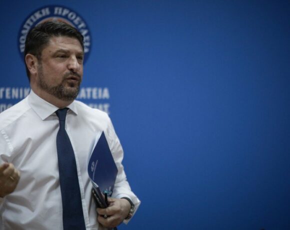 Χαρδαλιάς: Αυστηρά πρόστιμα για τους απείθαρχους του Πάσχα