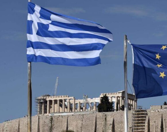 Ψήφος εμπιστοσύνης παρά τις «σειρήνες» του ΔΝΤ Ποιοι «αγόρασαν» το ελληνικό ομόλογο
