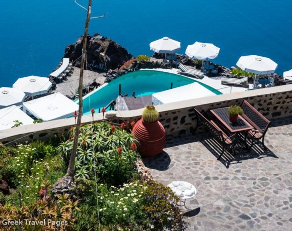 Covid 19: Greek Tourism Businesses To Offer 18 Month Vouchers Instead Of Refunds