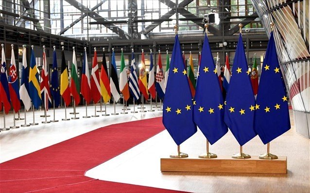 Dw: Γιατί οι Γερμανοί δεν θέλουν ευρω ομόλογα