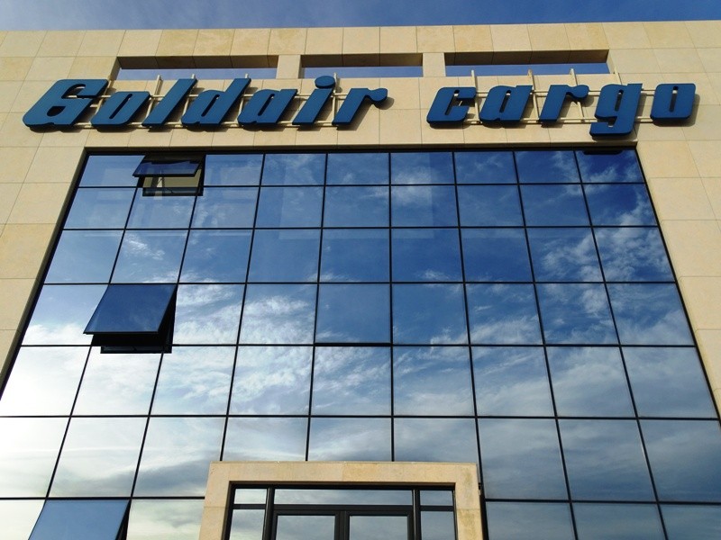 Goldair: Δωρεά 8 νοσοκομειακών κλινών στο υπουργείο Υγείας