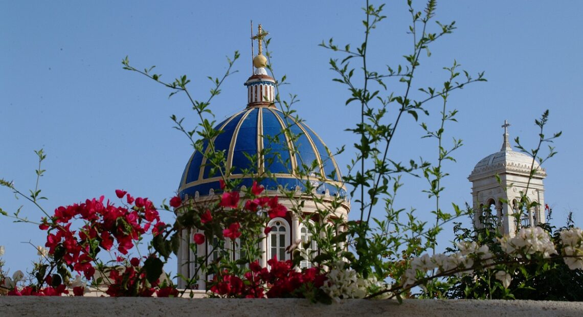 Greek Island Mayors Call For Total Easter Travel Ban