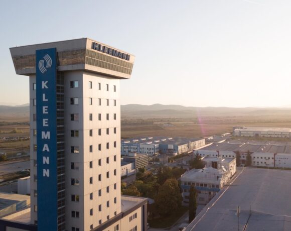 Kleemann: Δωρεά 21 σύγχρονων ηλεκτρικών κλινών ΜΕΘ