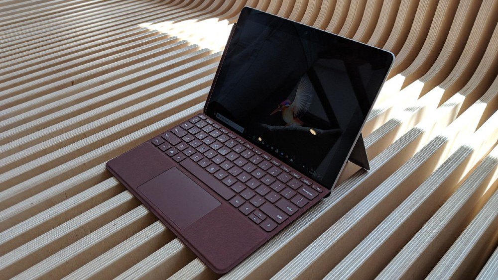 Microsoft Surface Go 2: Διέρρευσαν χαρακτηριστικά και τιμή