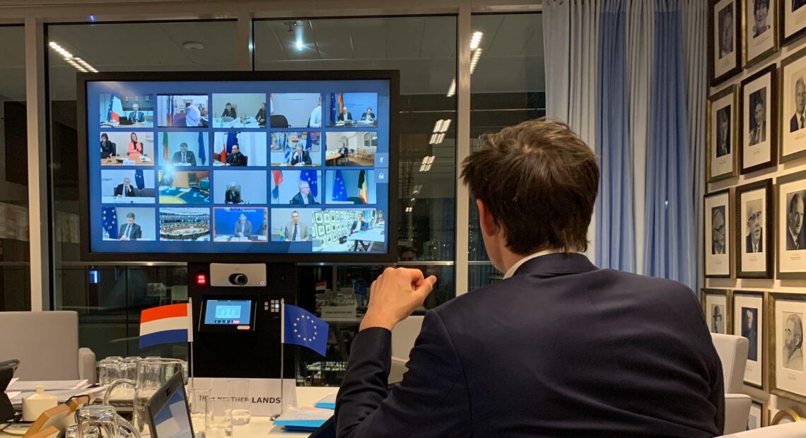 Politico: Οι προκλήσεις της ΕΕ μετά την απόφαση του Eurogroup