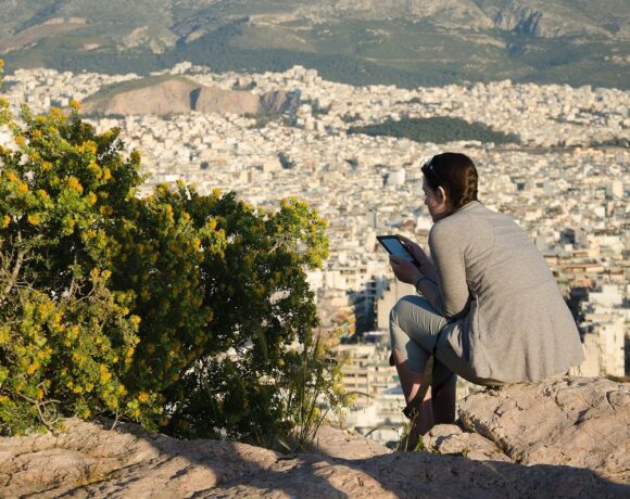 Study: 55% Of Greeks Ready For ‘normal’ Life After Coronavirus