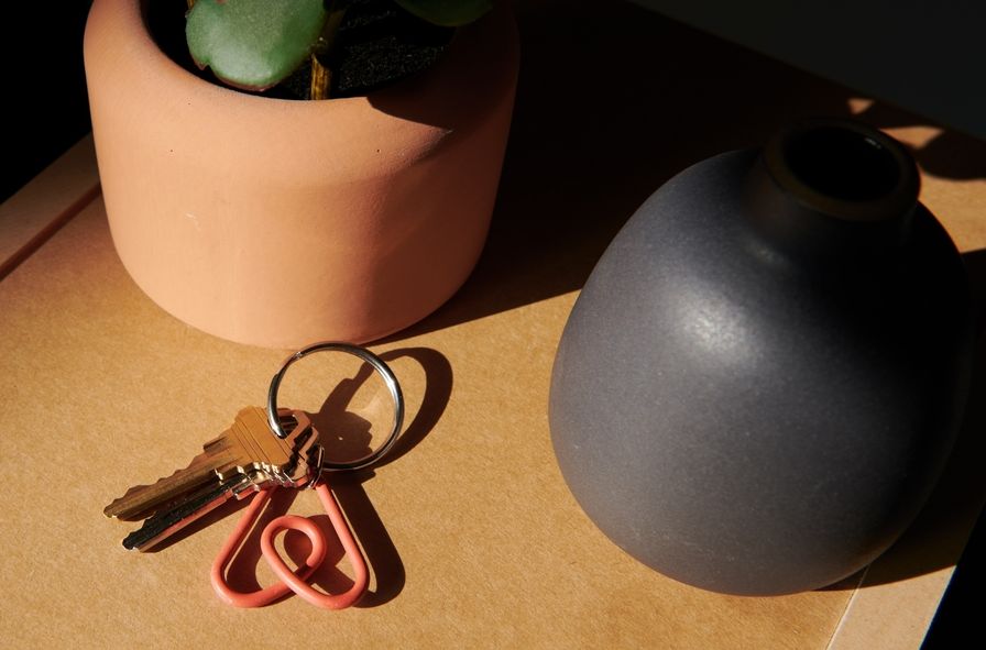 Airbnb Fires 1,900 Employees Due To Covid 19 Crisis