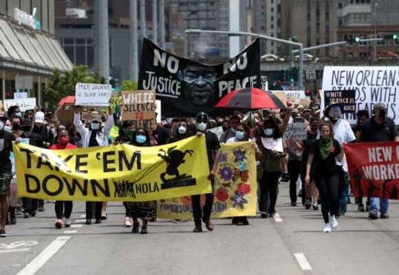 Δολοφονία Φλόιντ: Οι ΗΠΑ σε δίνη κοινωνικής οργής – Φόβοι για νέο γύρο επεισοδίων