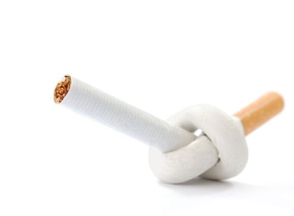 ΕΕ: Απαγορεύεται πλέον η πώληση των τσιγάρων μεντόλ