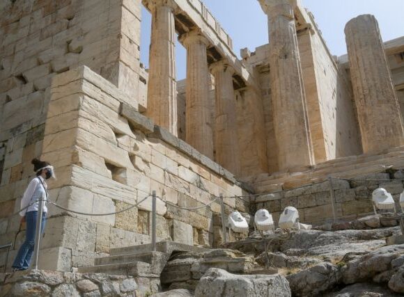 Ενθουσιασμός για το «άνοιγμα» της Ακρόπολης – Έγινε θέμα στα διεθνή ΜΜΕ