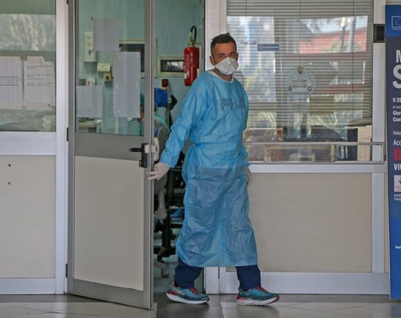 Ιταλία: Αυξήθηκε ο ρυθμός μετάδοσης του κορωνοϊού
