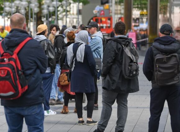 Κοροναϊός : 89 νέοι θάνατοι και 933 κρούσματα στη Γερμανία