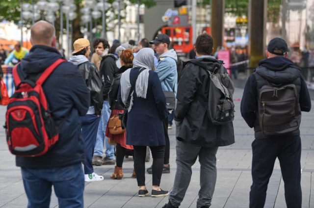 Κοροναϊός : 89 νέοι θάνατοι και 933 κρούσματα στη Γερμανία