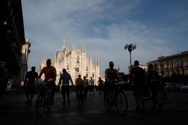 Κοροναϊός : Αχτίδα ελπίδας στην Ιταλία – Σε χαμηλό 2,5 μηνών ο αριθμός των νέων θανάτων